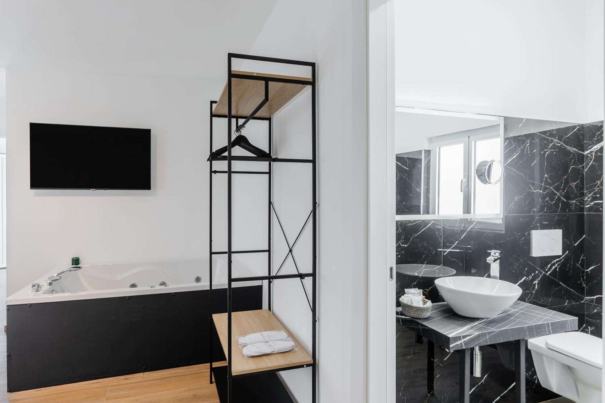باري Pietramare Luxury Suites المظهر الخارجي الصورة