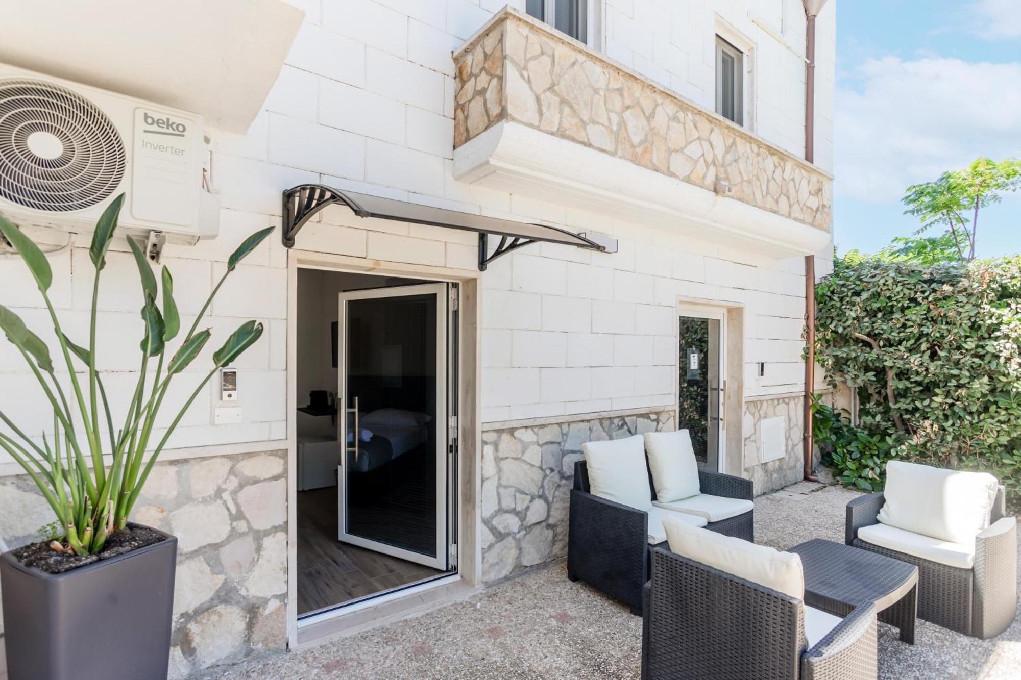 باري Pietramare Luxury Suites المظهر الخارجي الصورة
